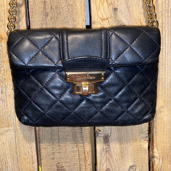 Calvin Klein Quilted Black Leather Crossbody - Picture 8 of 12
